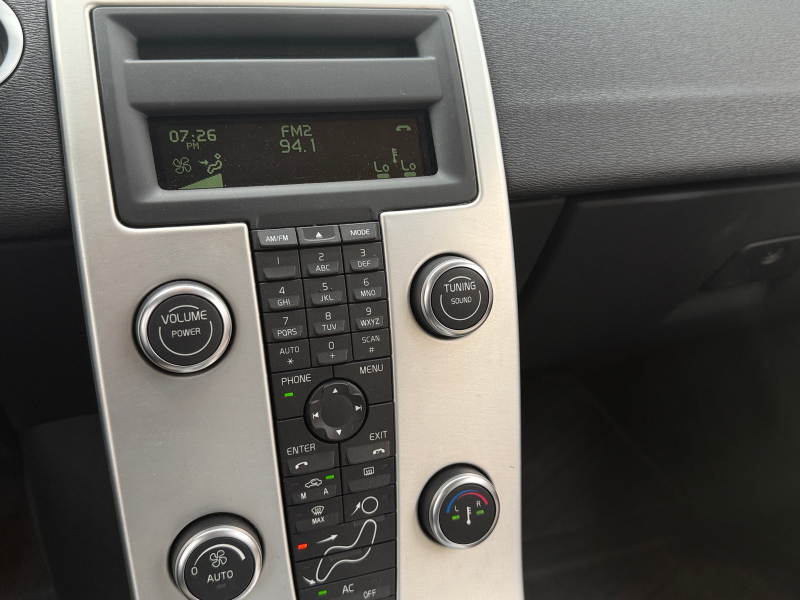 Thumbnail: 2012 Volvo C70 - 3