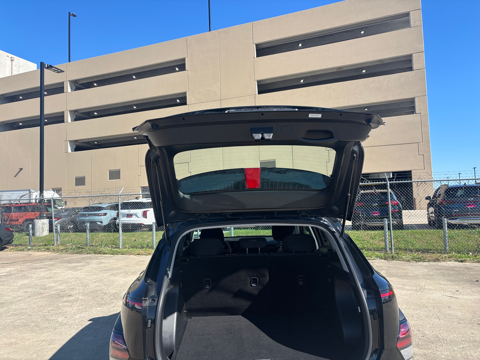 Thumbnail: 2025 Hyundai Kona - 6