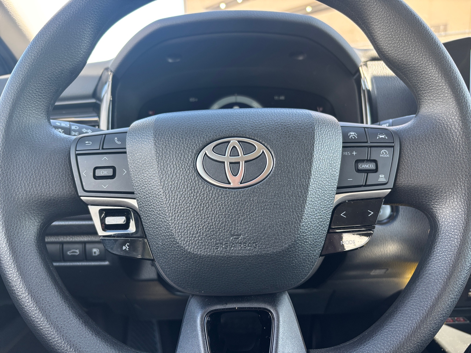 Thumbnail: 2025 Toyota Camry - 5