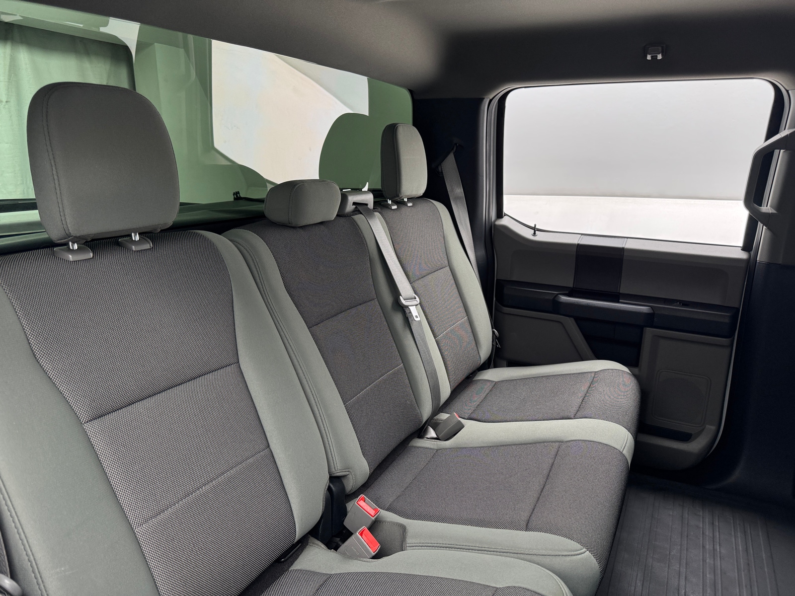 Thumbnail: 2020 Ford Econoline - 6