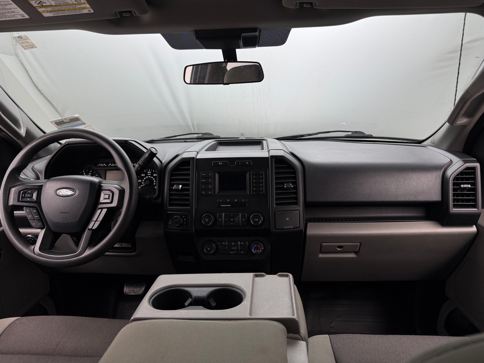 Thumbnail: 2020 Ford Econoline - 3