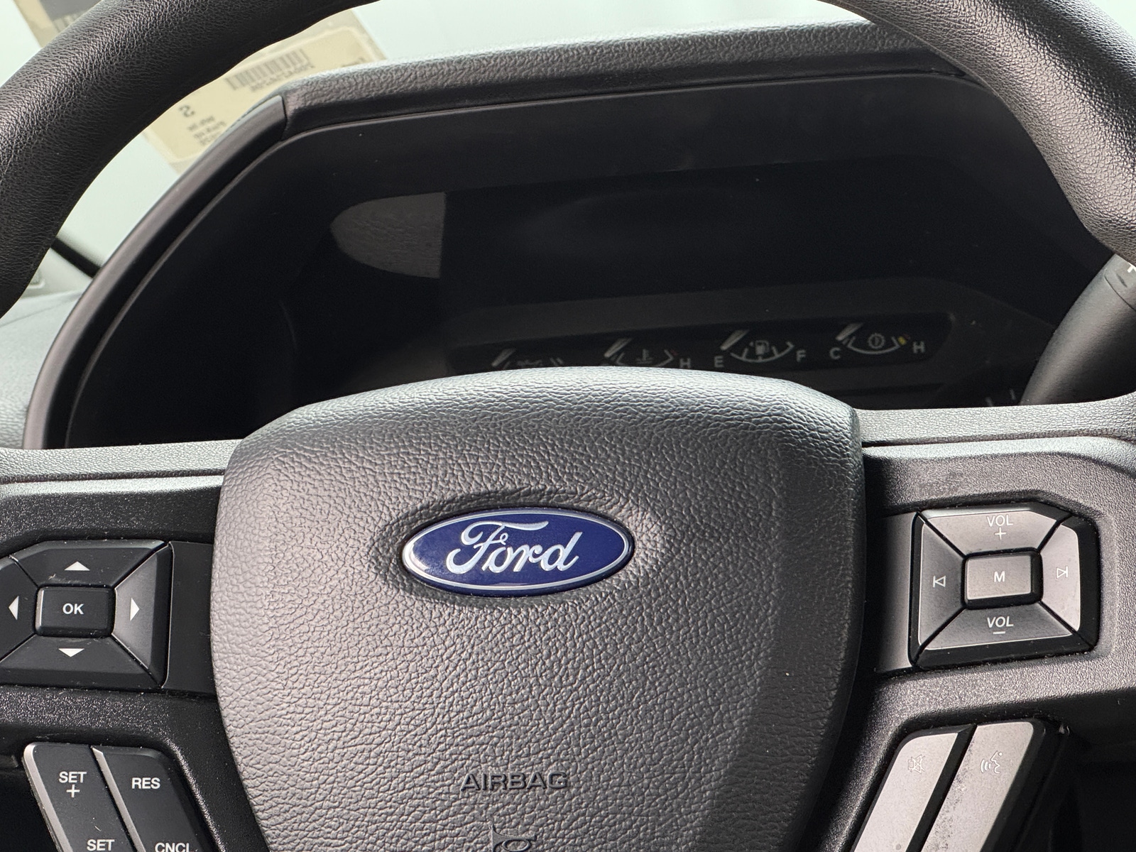 Thumbnail: 2020 Ford Econoline - 5