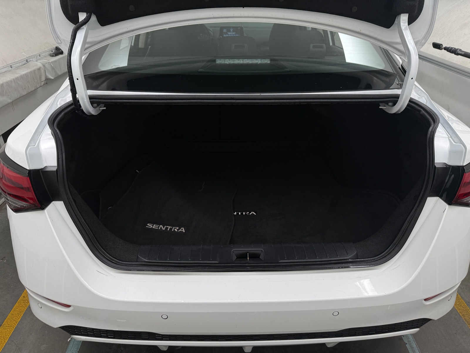 Thumbnail: 2024 Nissan Sentra - 7