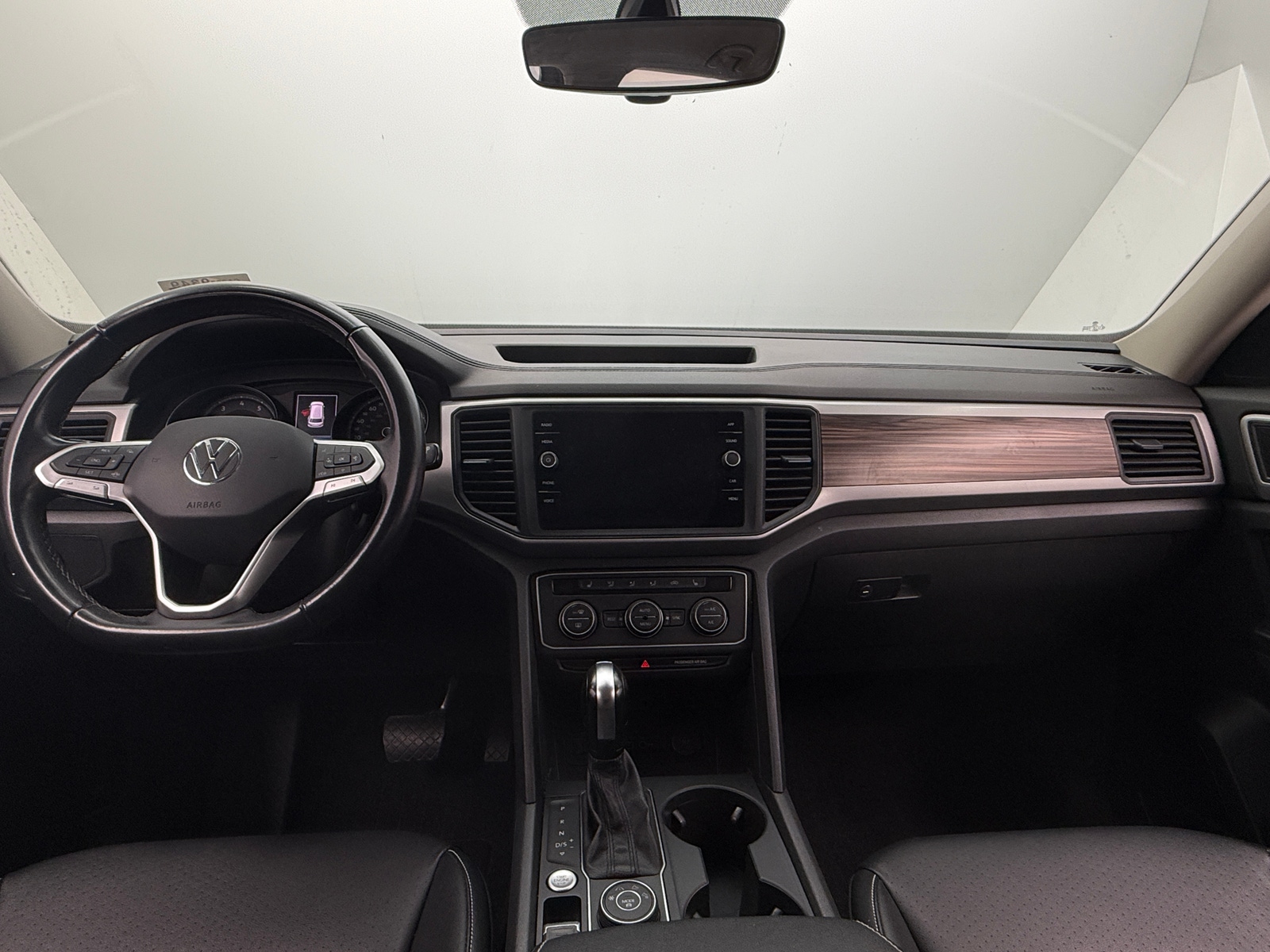 Thumbnail: 2021 Volkswagen Atlas - 2