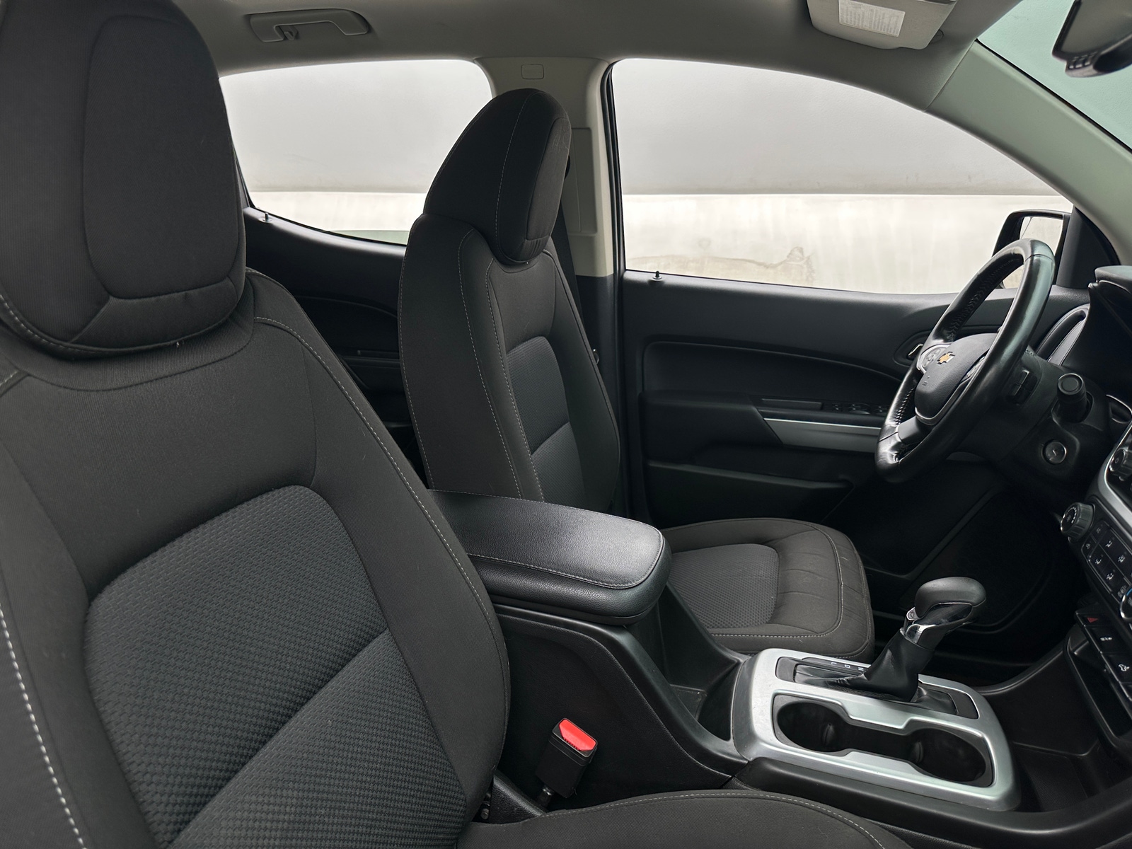 Thumbnail: 2022 Chevrolet Colorado - 2