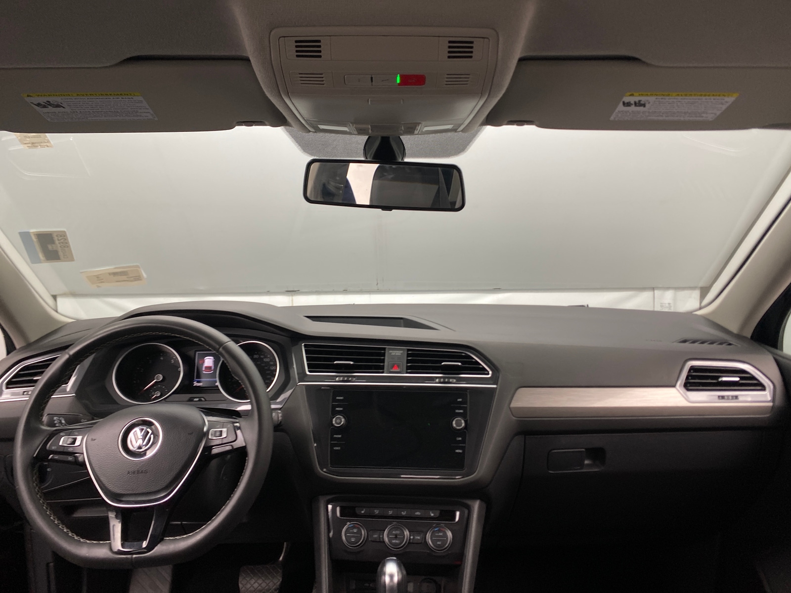 Thumbnail: 2021 Volkswagen Tiguan - 2