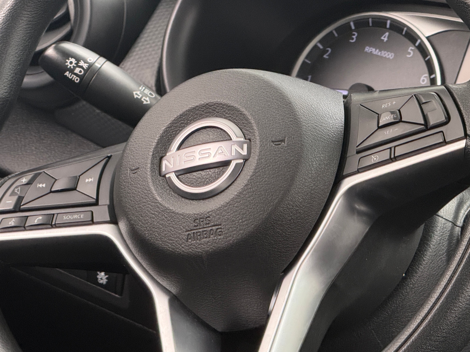 Thumbnail: 2022 Nissan Kicks - 5