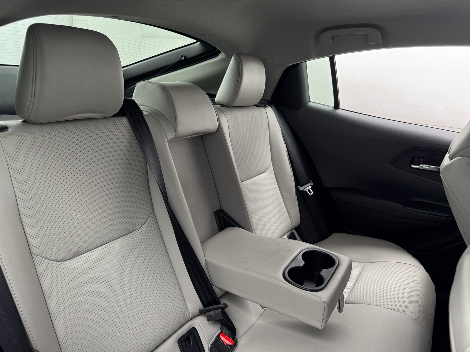 Thumbnail: 2024 Toyota Prius - 6