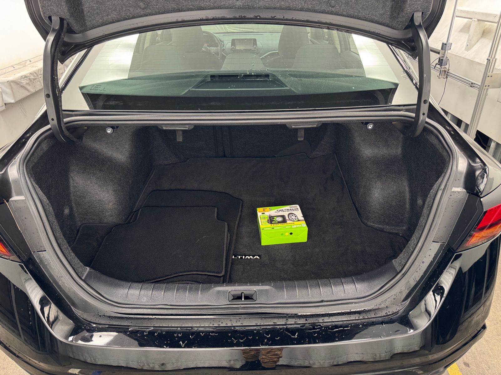 Thumbnail: 2024 Nissan Altima - 7