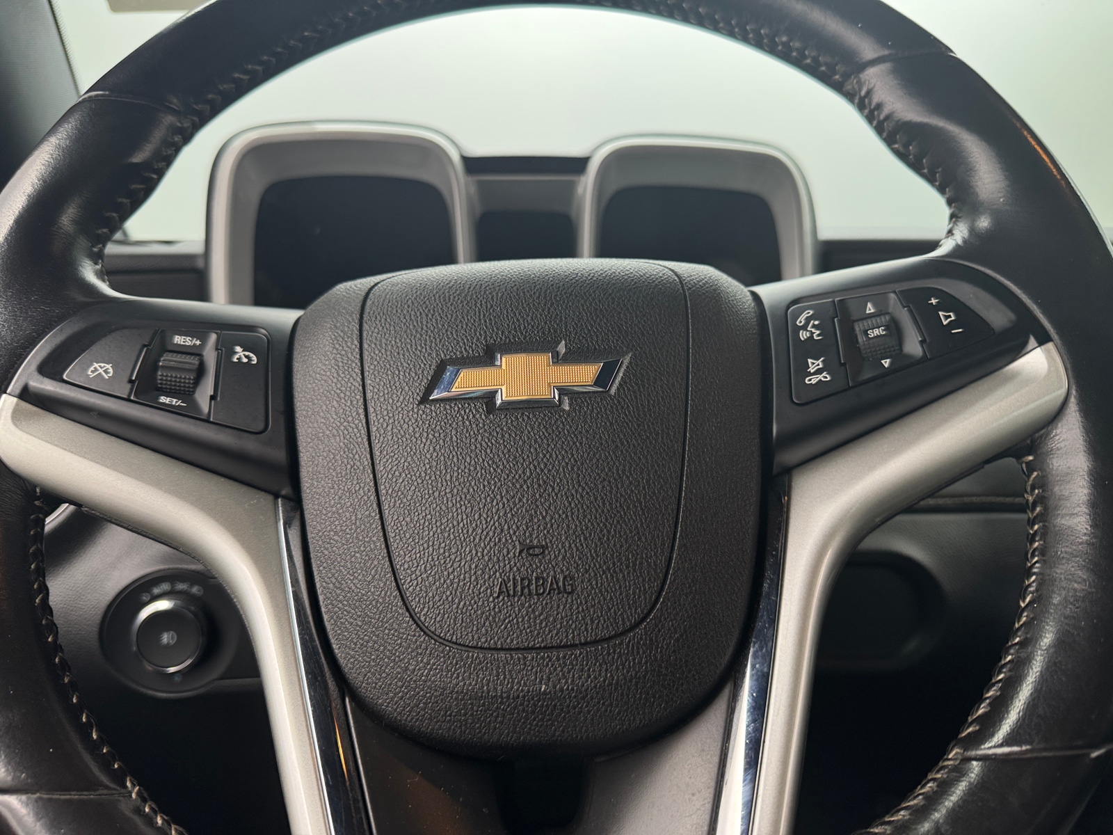 Thumbnail: 2015 Chevrolet Camaro - 4