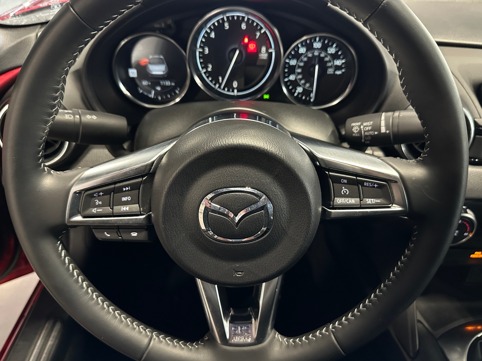 Thumbnail: 2023 Mazda MX-5 Miata - 4