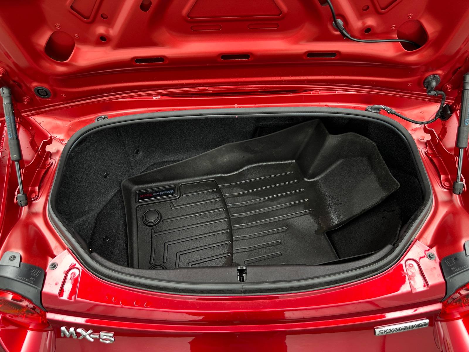 Thumbnail: 2023 Mazda MX-5 Miata - 5