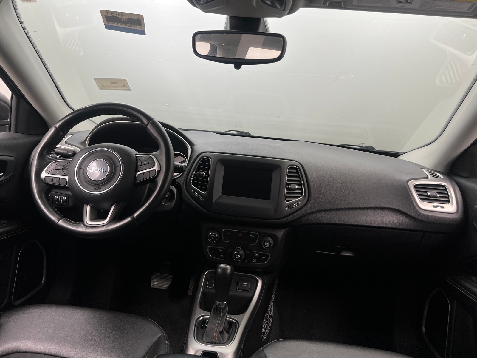 Thumbnail: 2019 Jeep Compass - 3