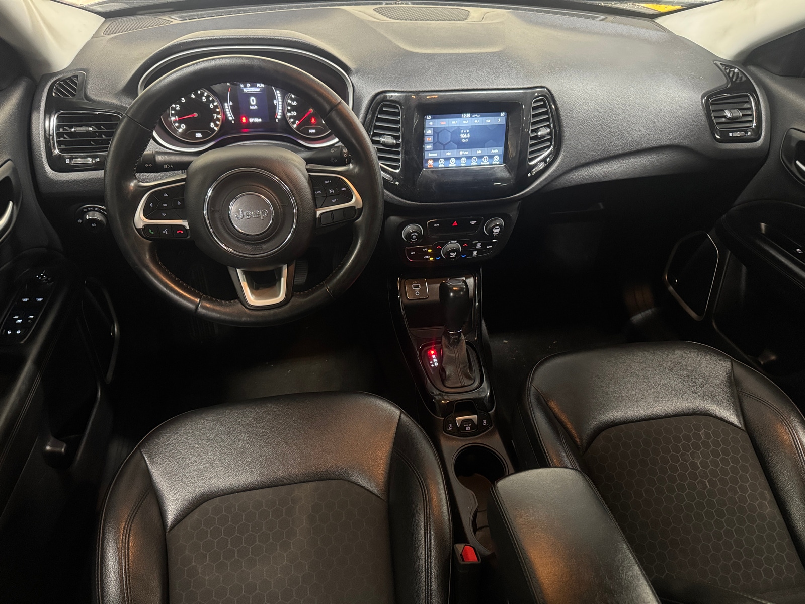 Thumbnail: 2021 Jeep Compass - 3