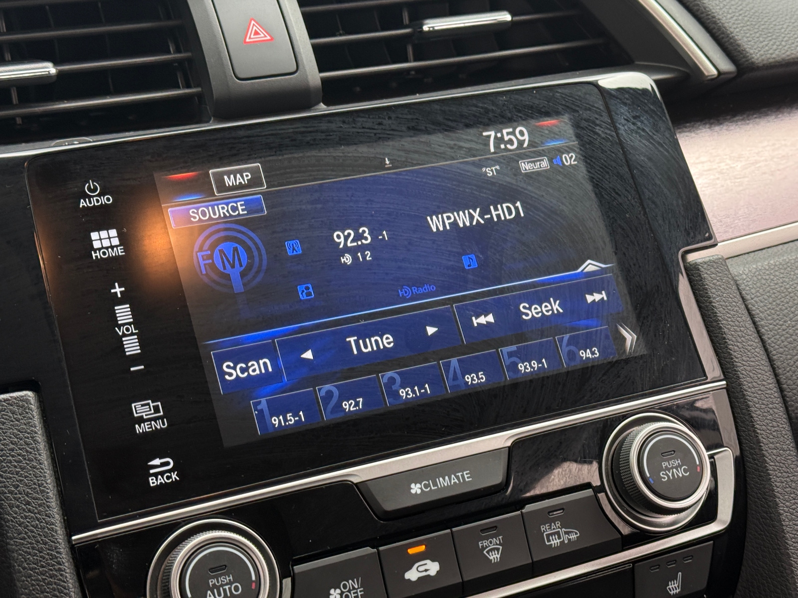 Thumbnail: 2017 Honda Civic - 3