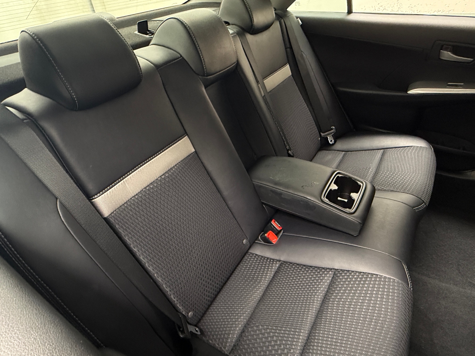 Thumbnail: 2013 Toyota Camry - 6