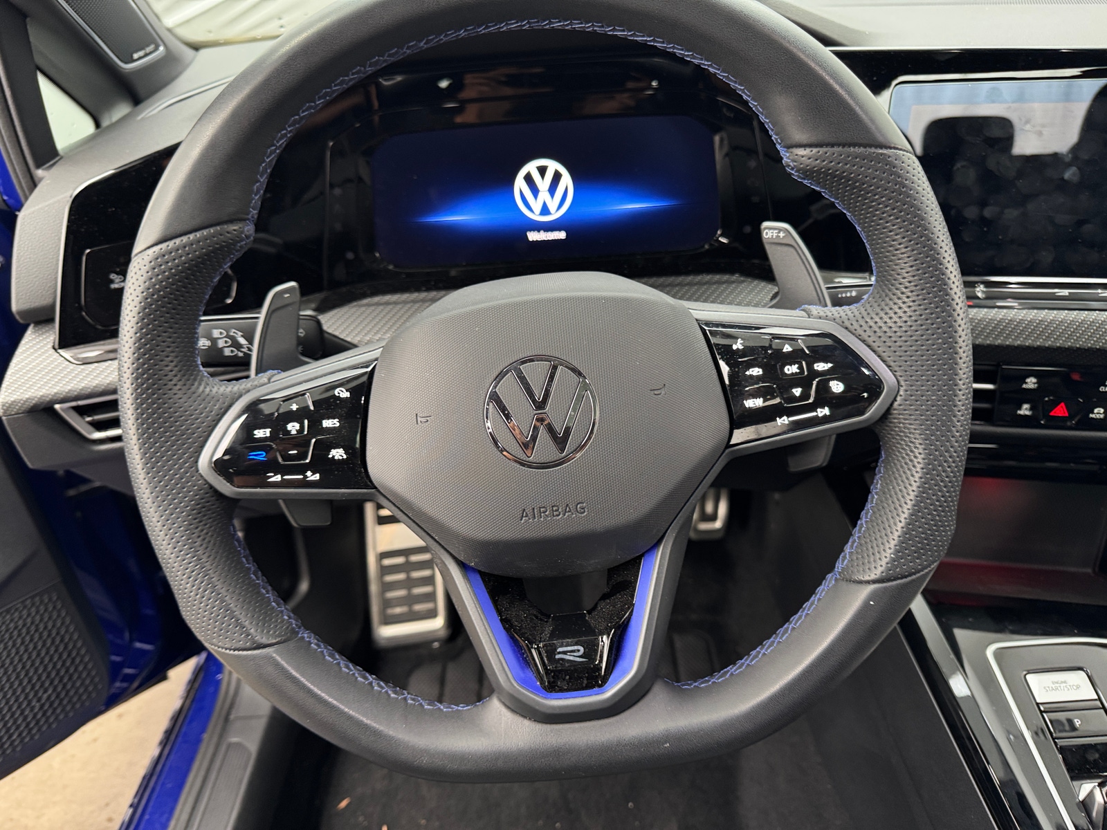 Thumbnail: 2024 Volkswagen Golf - 4