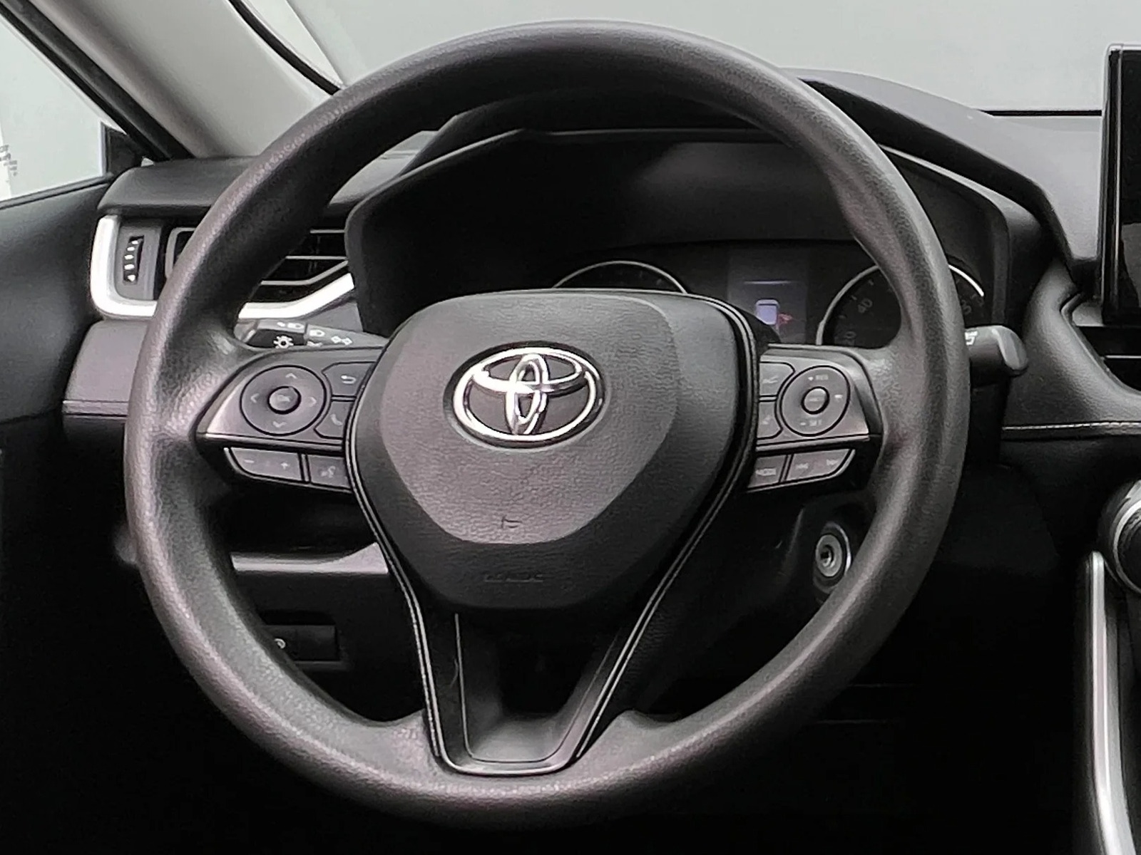 Thumbnail: 2021 Toyota RAV4 - 5