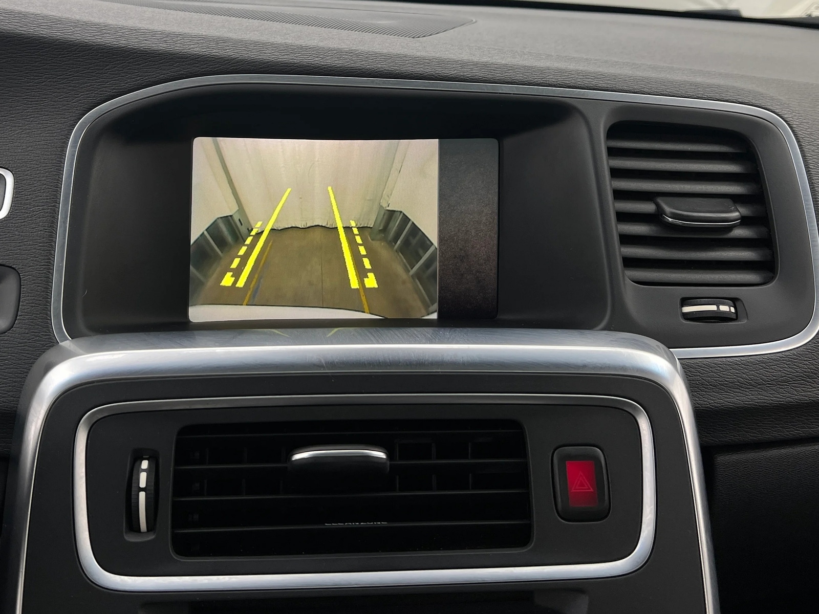 Thumbnail: 2018 Volvo S60 - 3