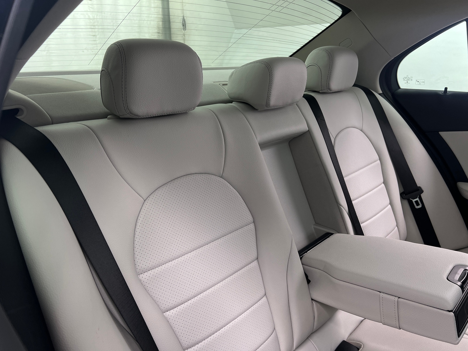 Thumbnail: 2017 Mercedes-Benz C-Class - 5