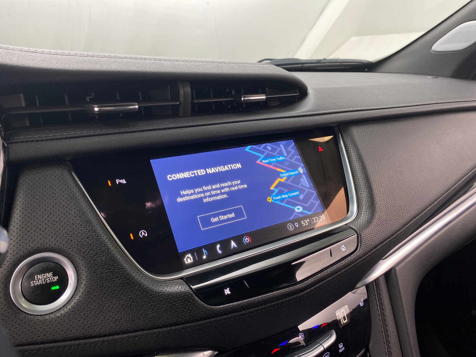 Thumbnail: 2025 Cadillac XT5 - 3