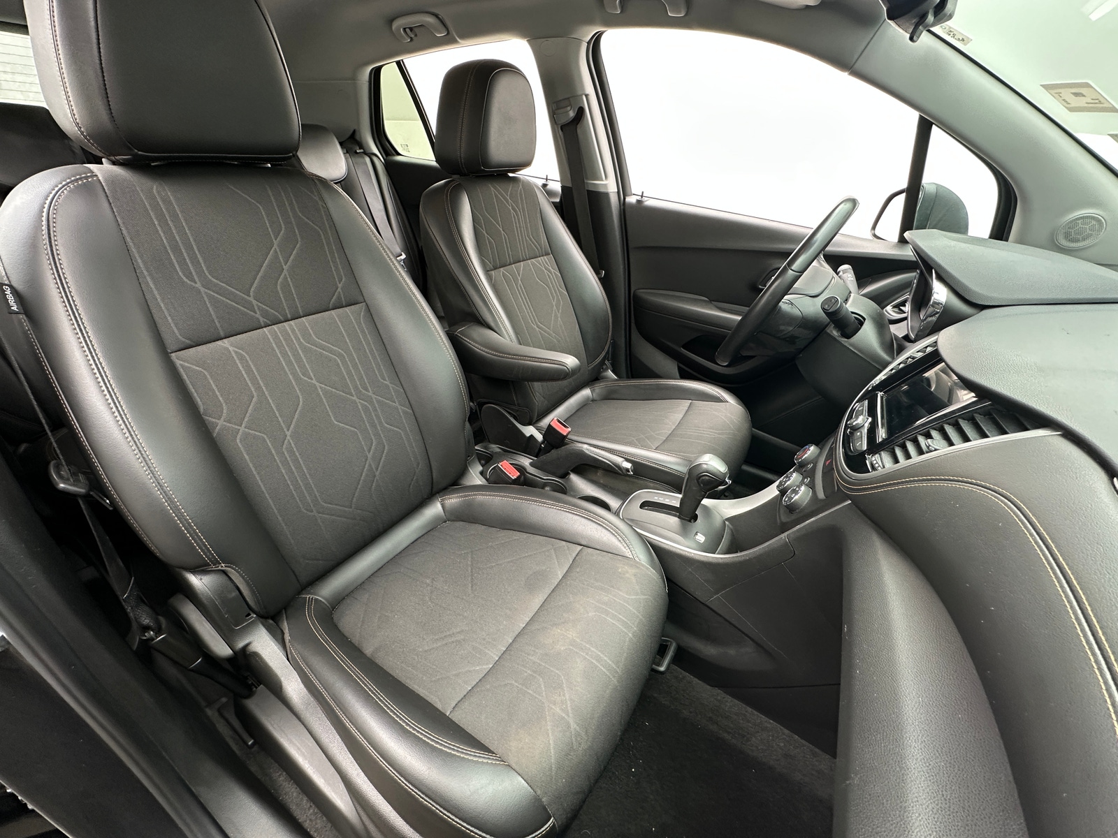 Thumbnail: 2018 Chevrolet Trax - 2