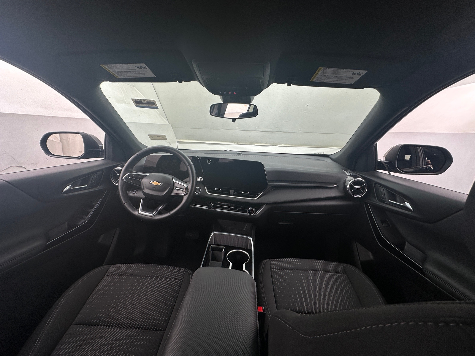 Thumbnail: 2025 Chevrolet Equinox - 3