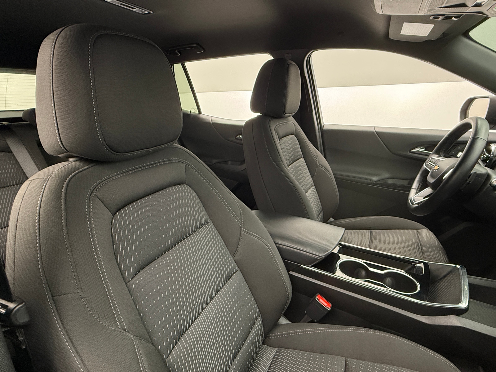 Thumbnail: 2025 Chevrolet Equinox - 2