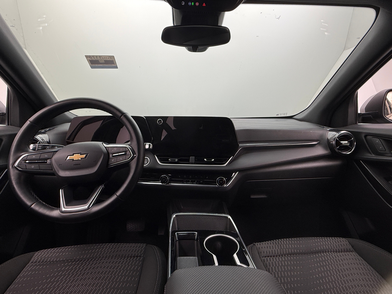 Thumbnail: 2025 Chevrolet Equinox - 3