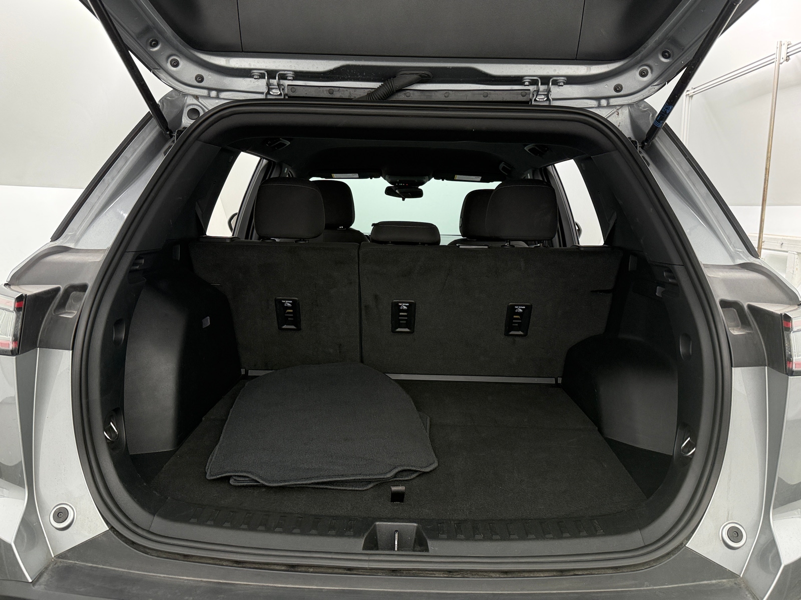 Thumbnail: 2025 Chevrolet Equinox - 7