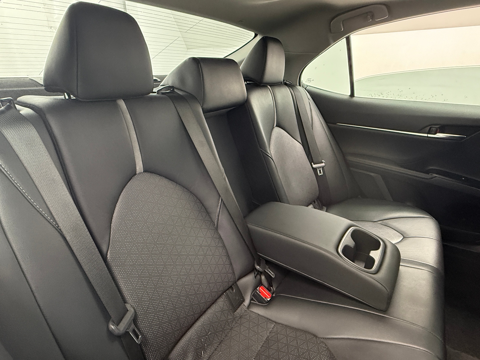 Thumbnail: 2020 Toyota Camry - 5