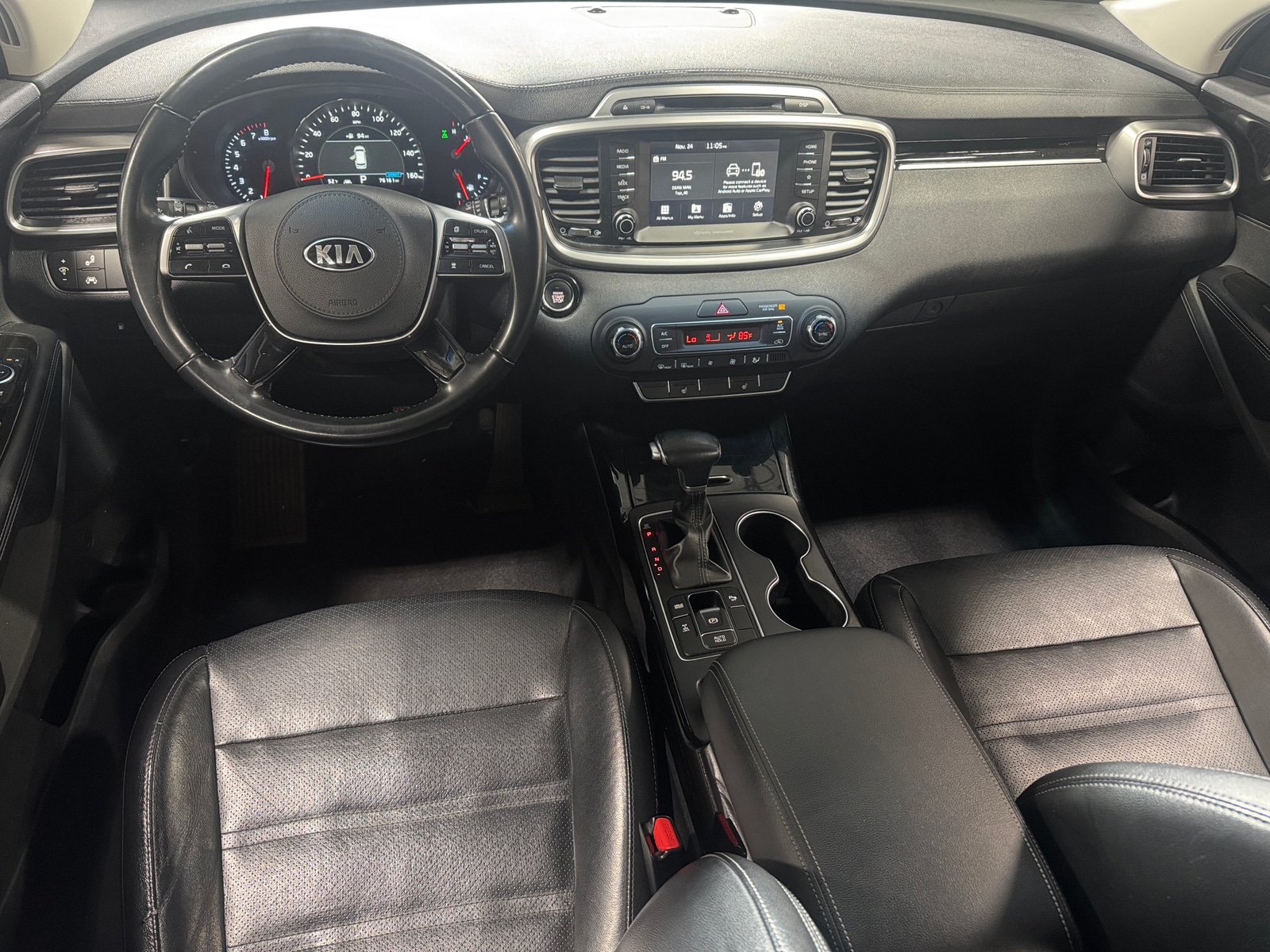 Thumbnail: 2019 Kia Sorento - 2