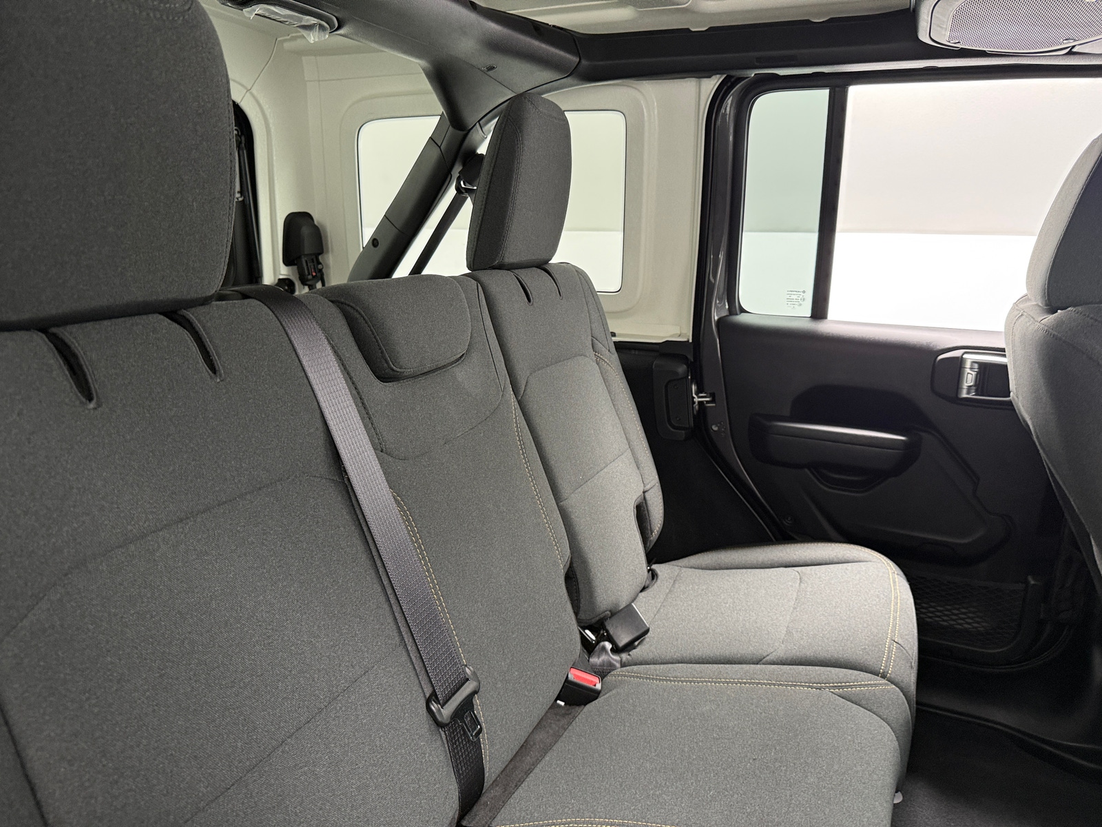 Thumbnail: 2025 Jeep Wrangler - 6