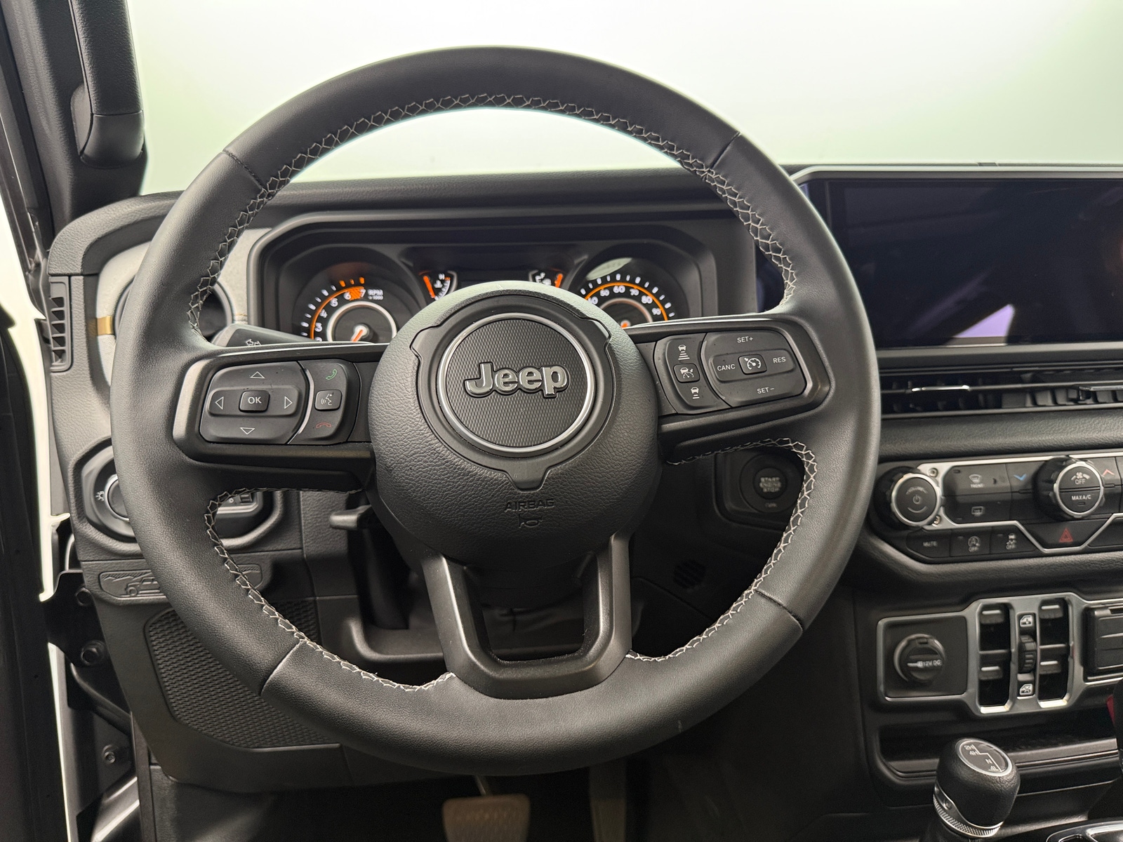 Thumbnail: 2025 Jeep Wrangler - 5