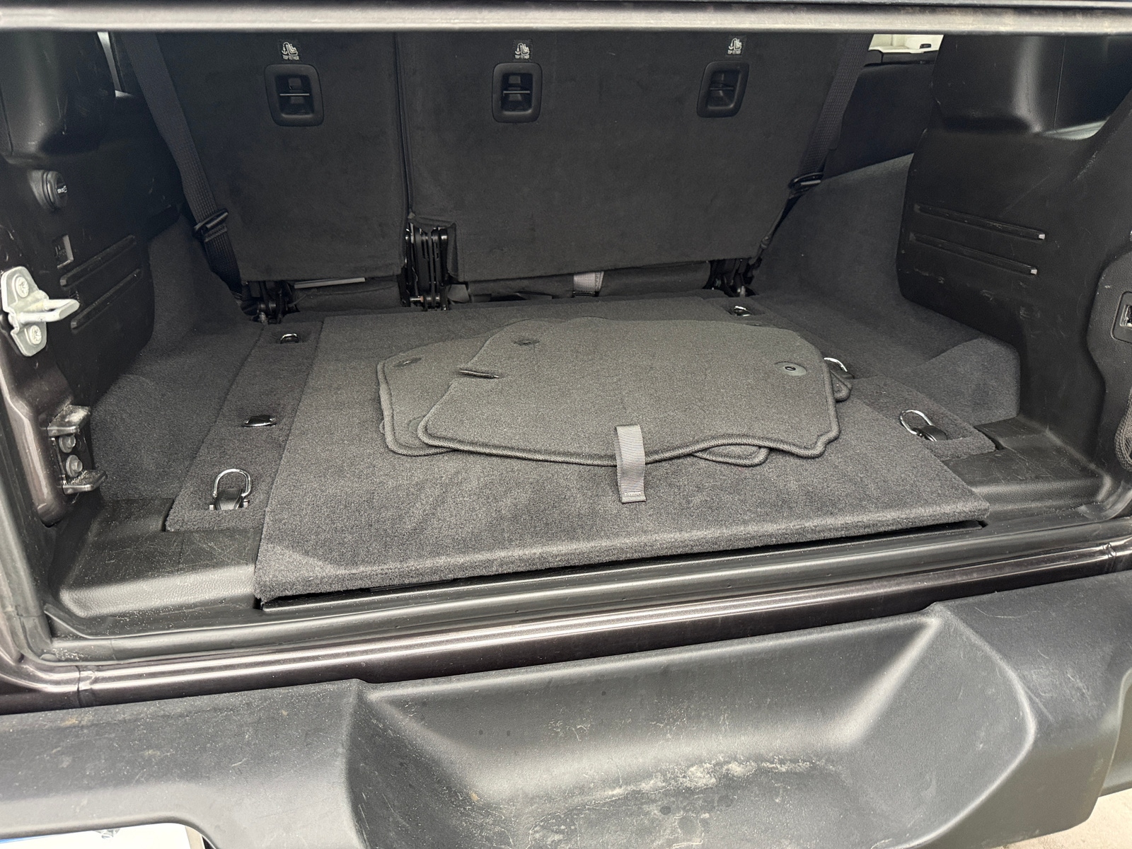 Thumbnail: 2025 Jeep Wrangler - 7