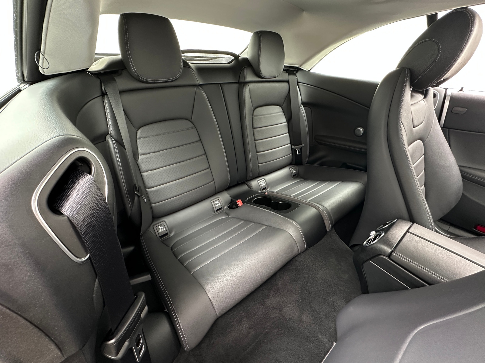 Thumbnail: 2020 Mercedes-Benz C-Class - 5