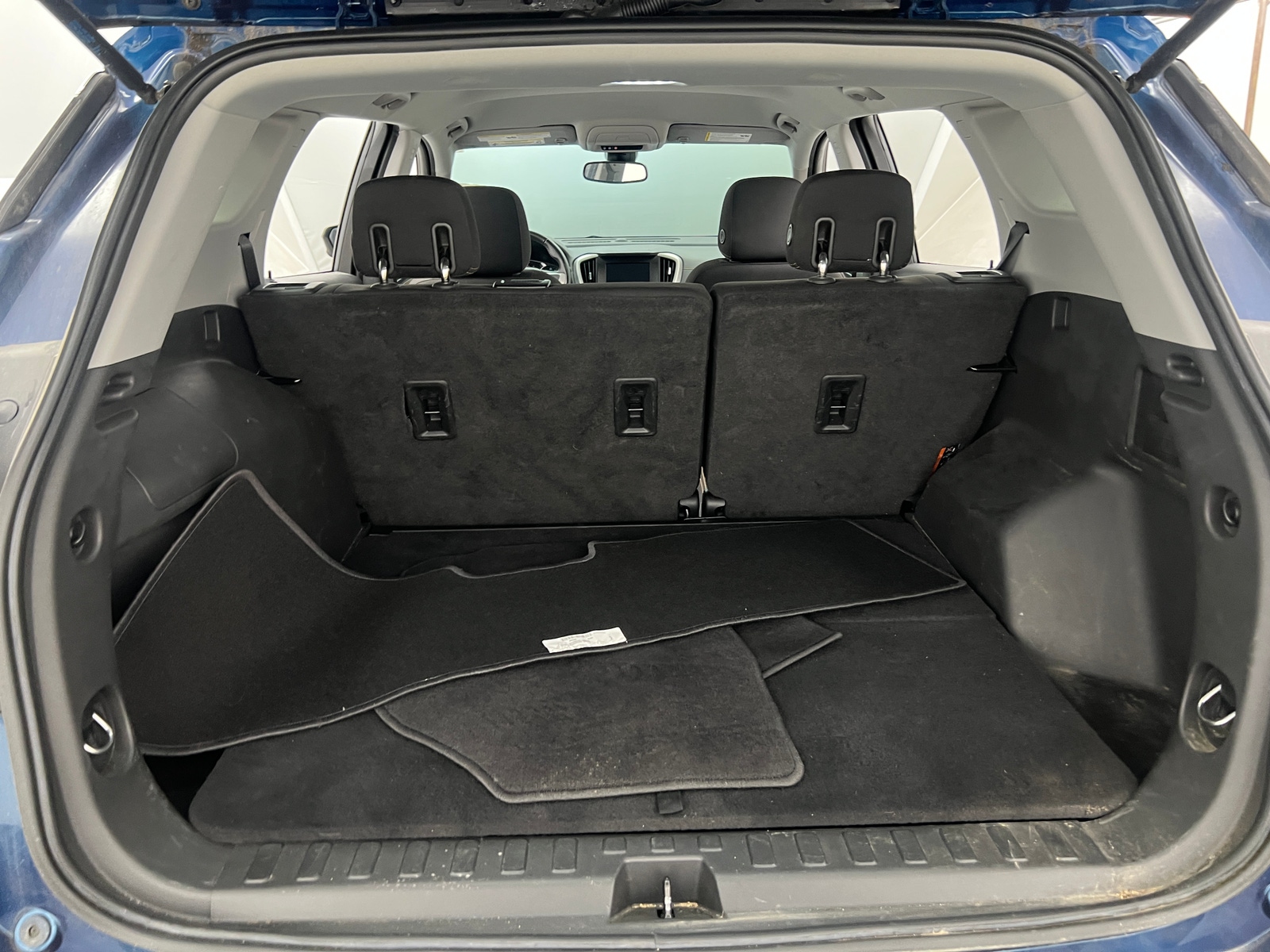 Thumbnail: 2020 GMC Terrain - 7