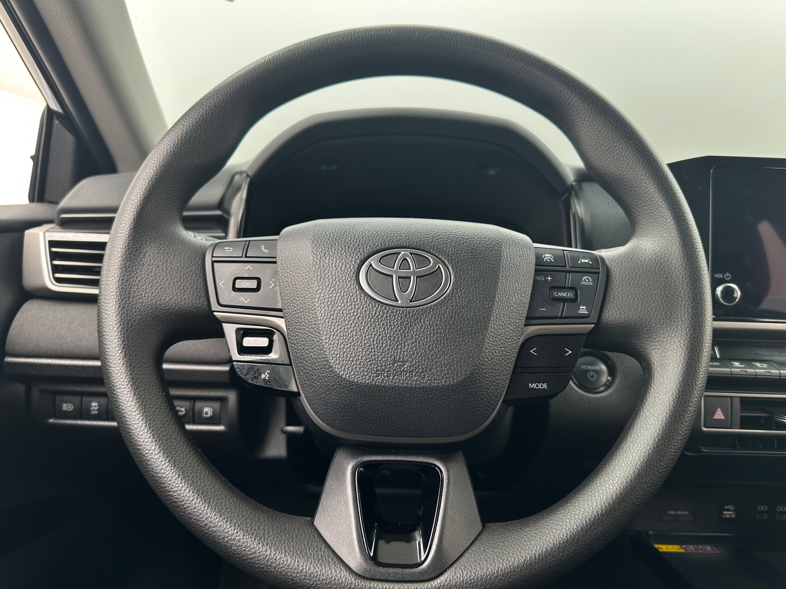 Thumbnail: 2025 Toyota Camry - 5