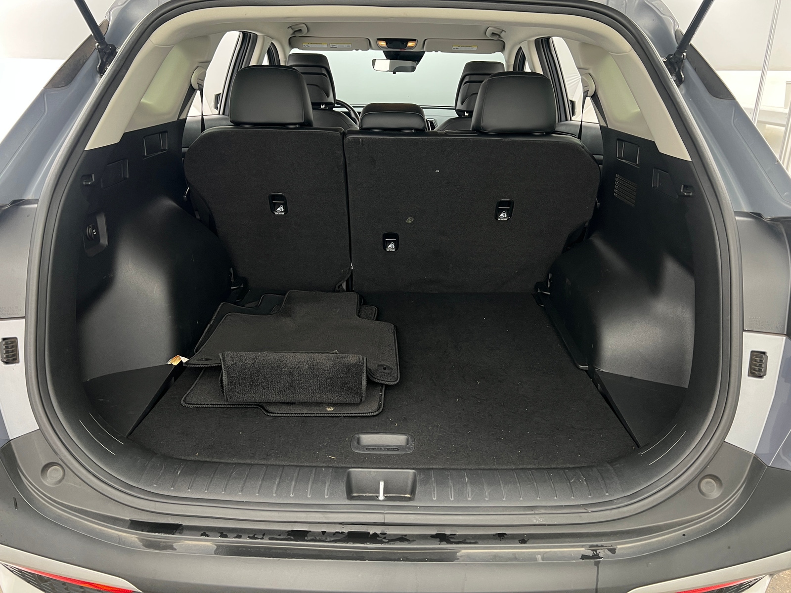 Thumbnail: 2023 Kia Sportage - 6