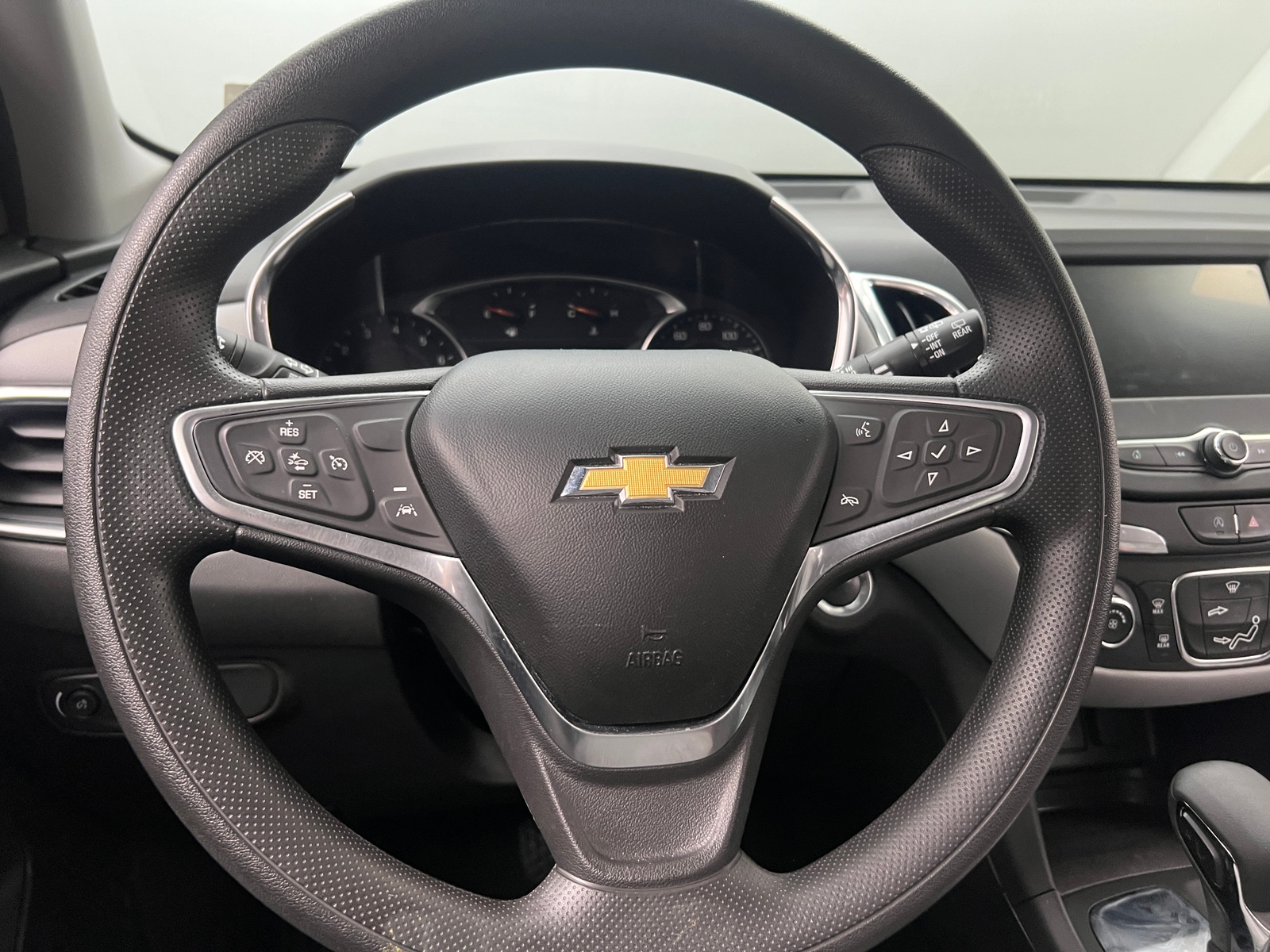 Thumbnail: 2022 Chevrolet Equinox - 5