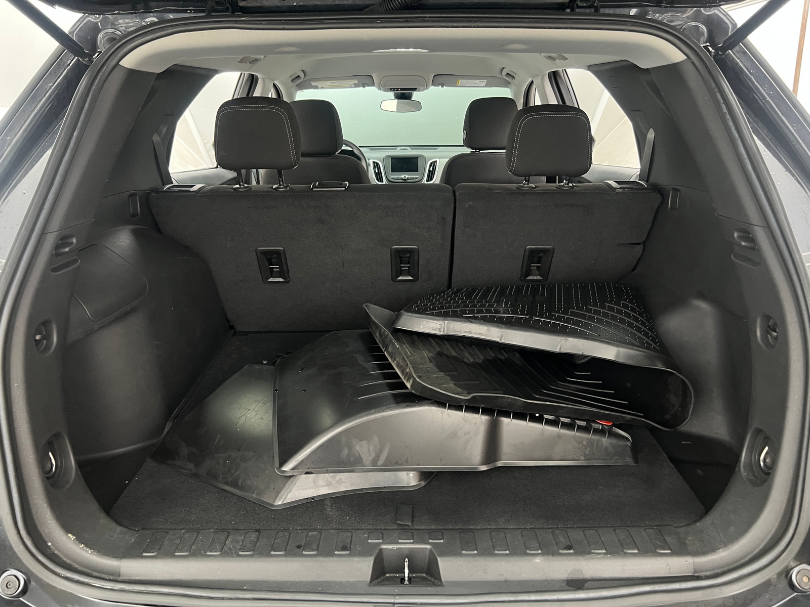 Thumbnail: 2022 Chevrolet Equinox - 7