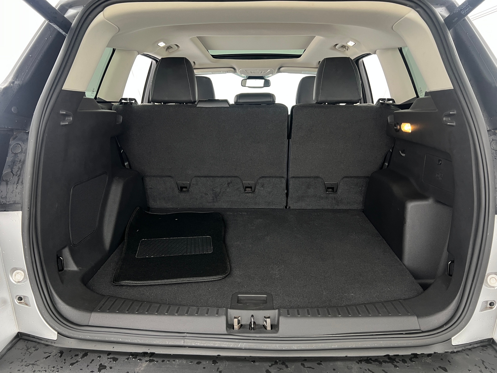 Thumbnail: 2019 Ford Escape - 6