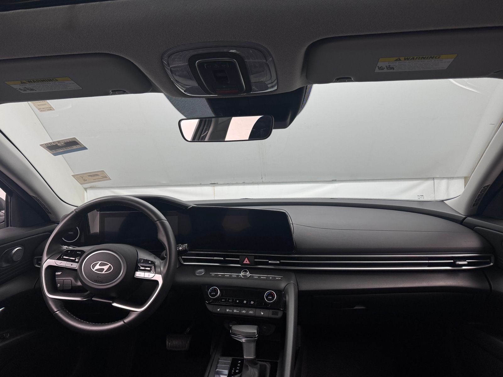 Thumbnail: 2025 Hyundai Elantra - 3