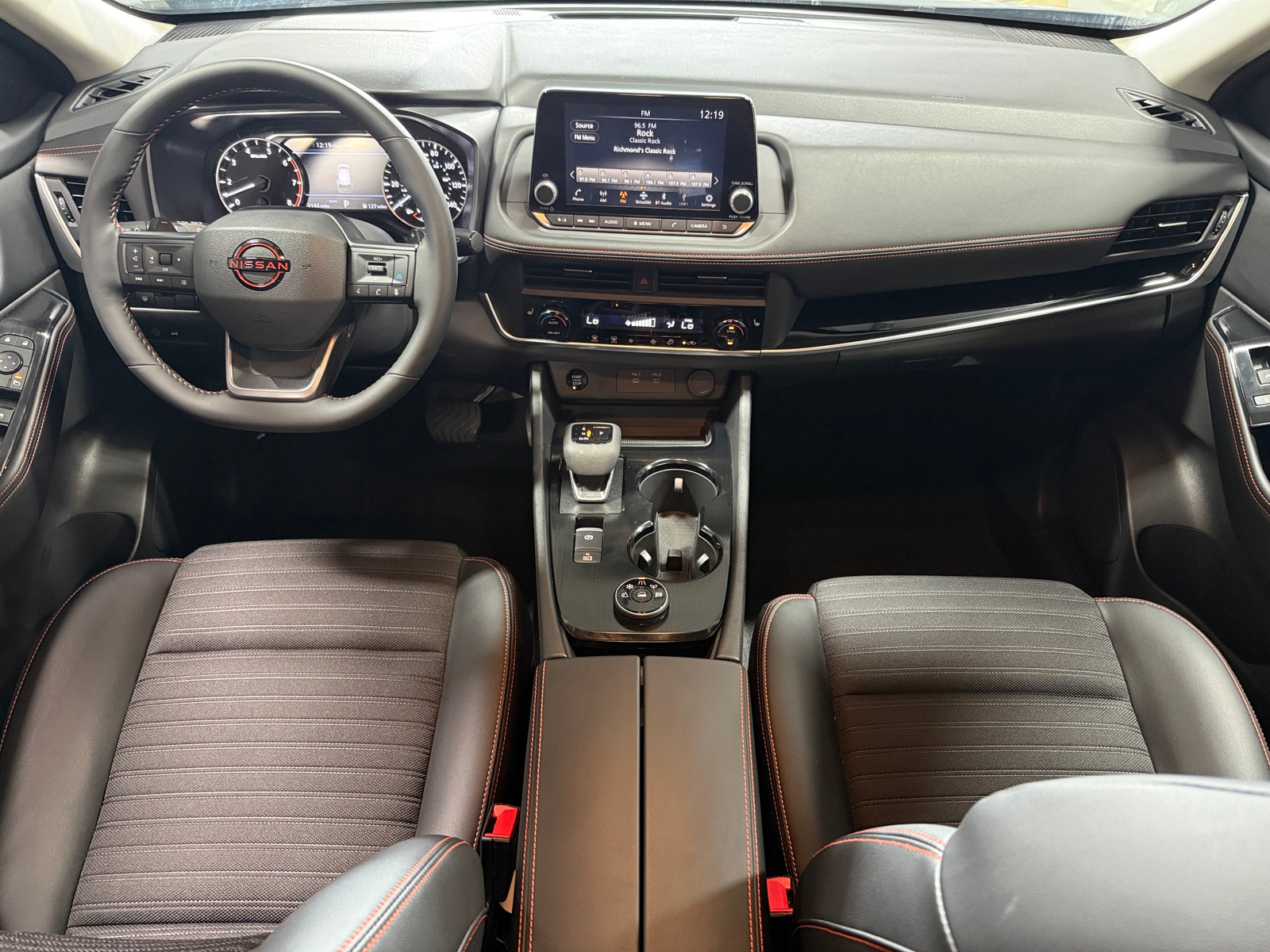 Thumbnail: 2025 Nissan Rogue - 2