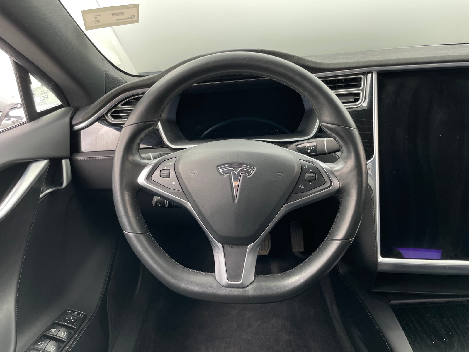 Thumbnail: 2017 Tesla Model S - 4