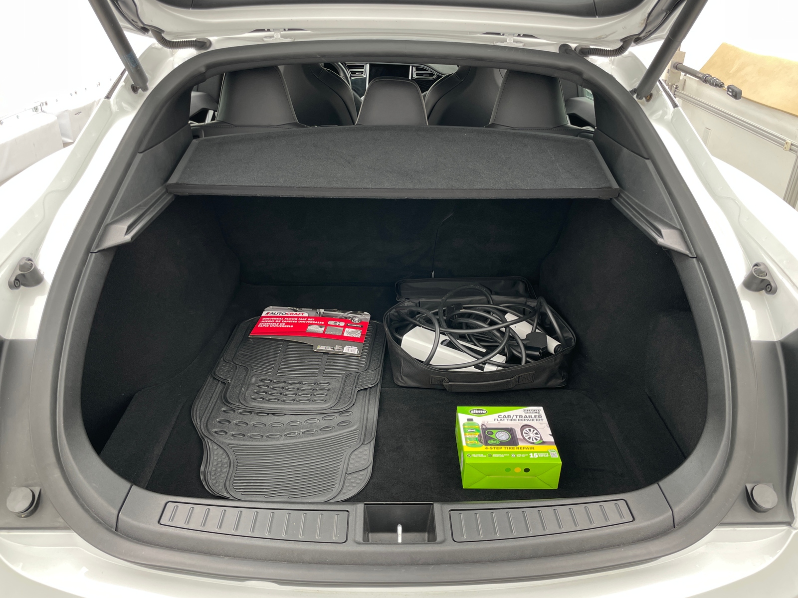 Thumbnail: 2017 Tesla Model S - 6