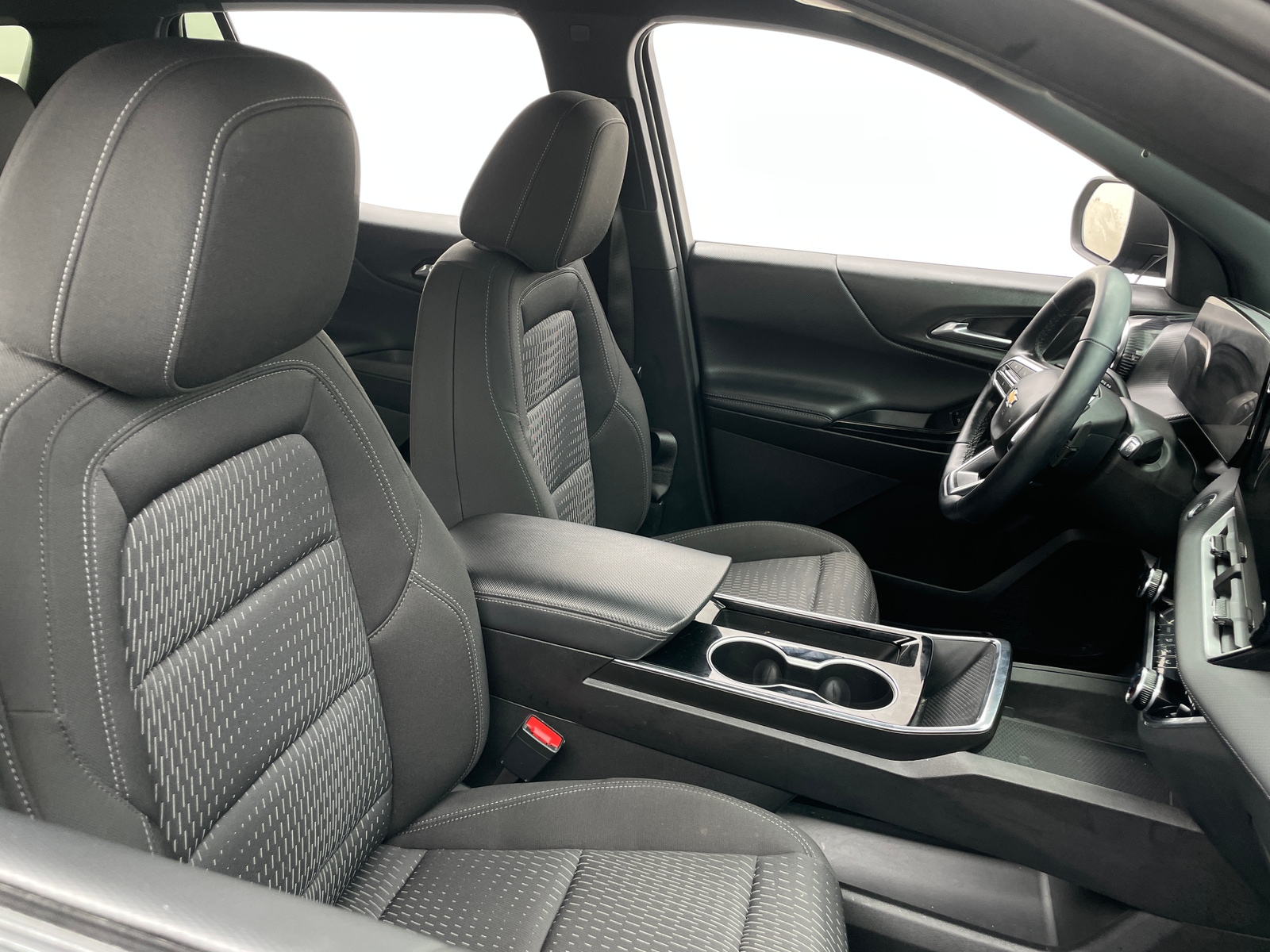 Thumbnail: 2025 Chevrolet Equinox - 2