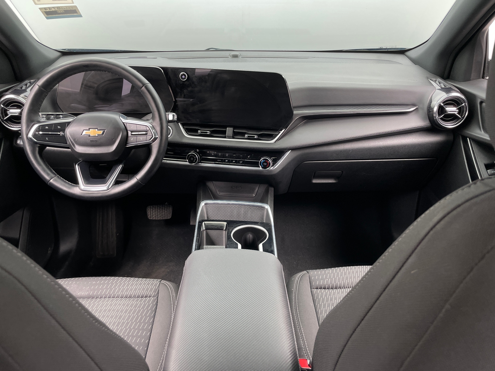 Thumbnail: 2025 Chevrolet Equinox - 3