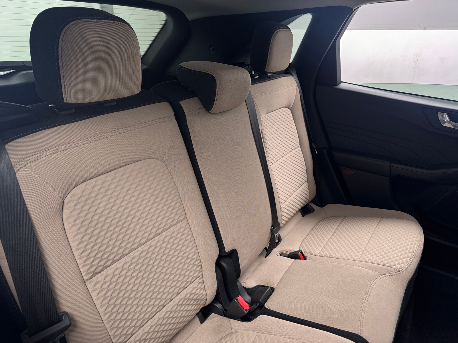 Thumbnail: 2021 Ford Escape - 6