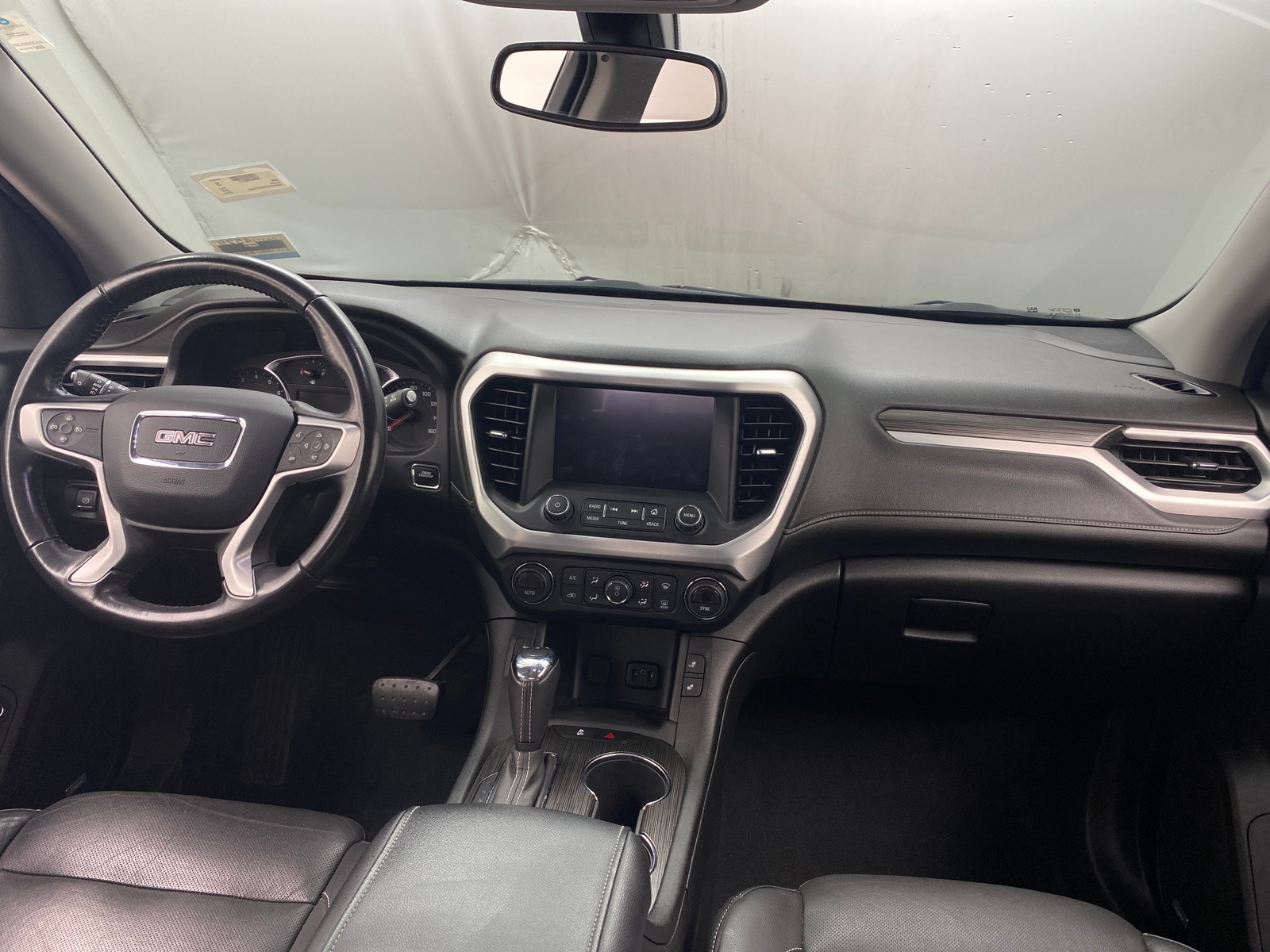 Thumbnail: 2019 GMC Acadia - 2